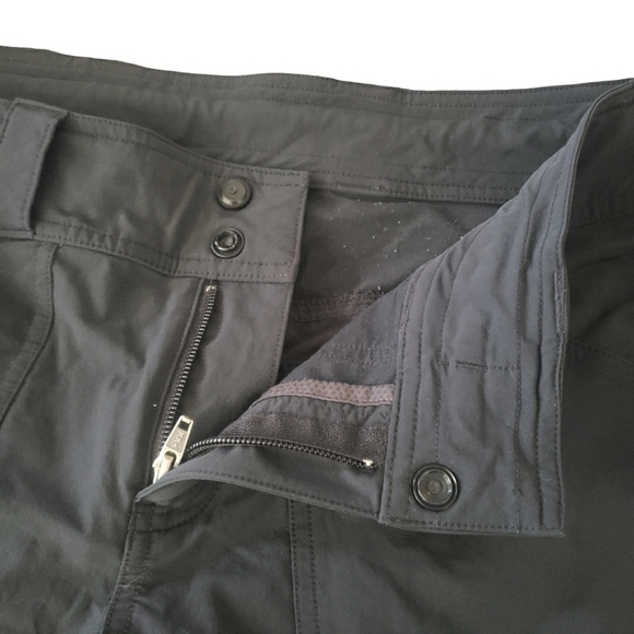 ⭐ REI Womens Shorts Size 10 Outdoors Hiking Nylon Spandex Gorpcore Black - Picture 3 of 7